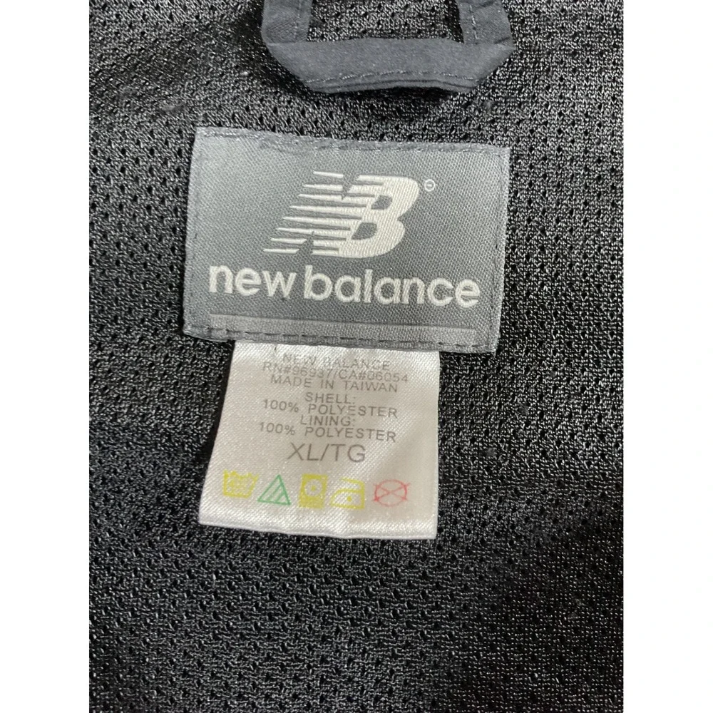 New Balance Mens XL Black Full Zip Mesh Lined Windbreaker Running Jacket 1867